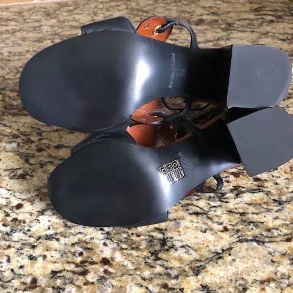 New SEE BY CHLOE Haya Black Leather Floral Stud Block-Heel Sandal SZ 7 MSRP $335 - Picture 6 of 8